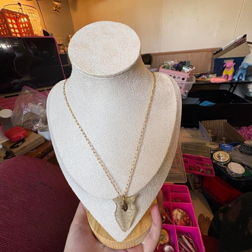 Large Clear Quartz Arrowhead Pendant Necklace Gold Tone Chain Leaf Charm Boho #h